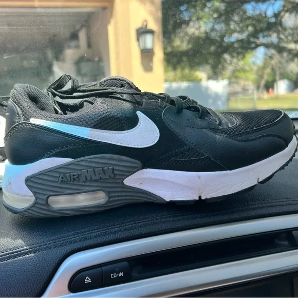 Nike | Shoes | Mens Size Nike Pro Max Great Condition | Poshmark display picture 1